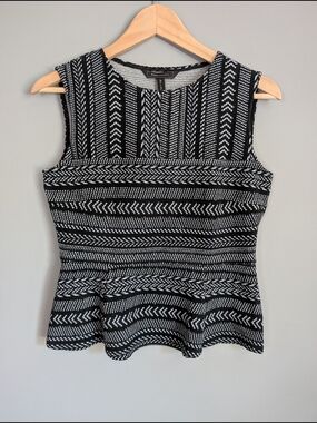 BCBGMaxAzria Black and White Patterned Sleeveless Peplum Tank
